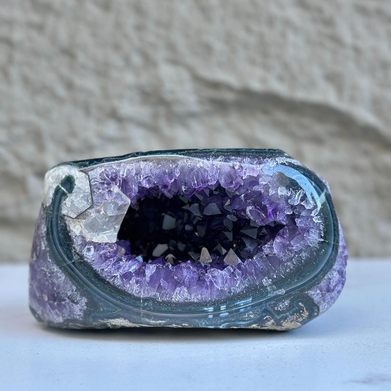 Semi precious stone, large amethyst geode